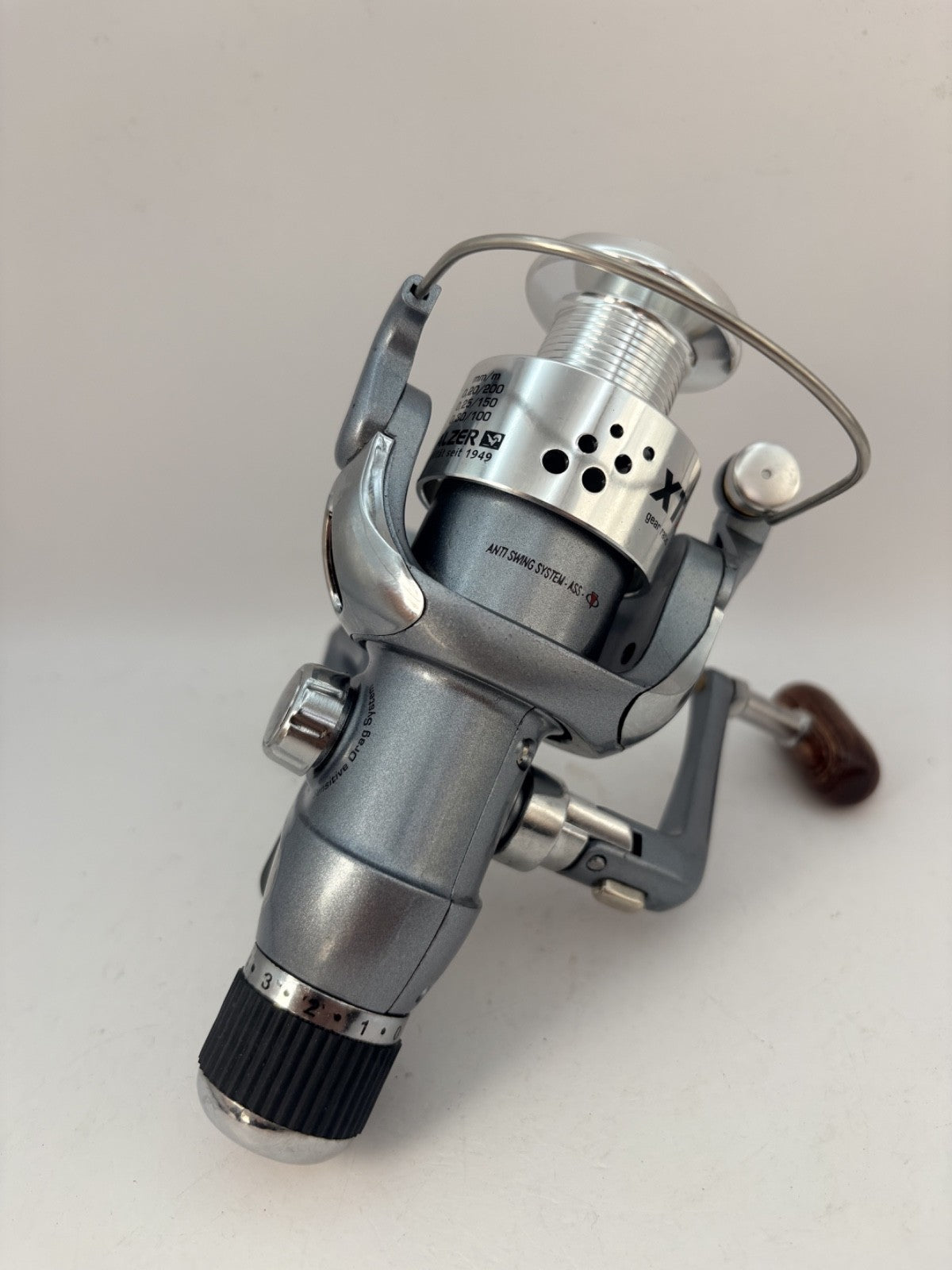 Balzer XT 730 Rear Drag Rolle2