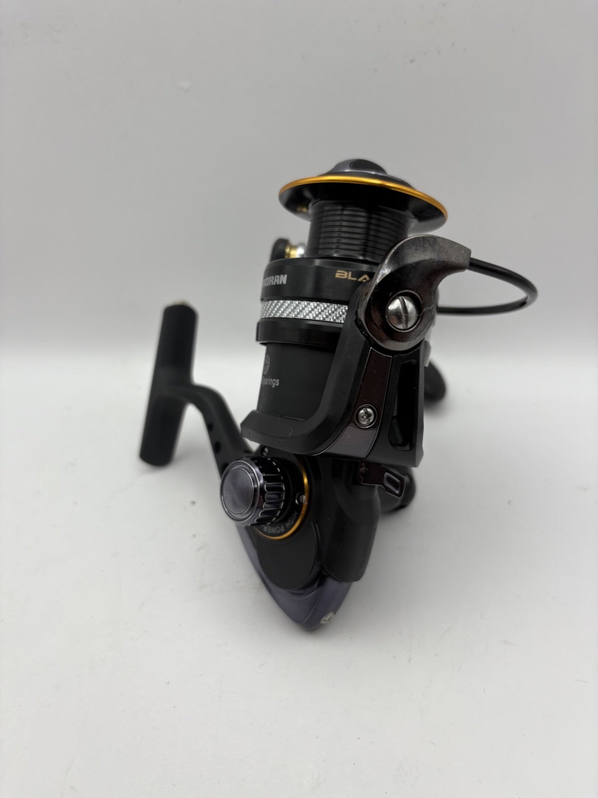 Cormoran Black Master 8PiF 3000 Rolle0