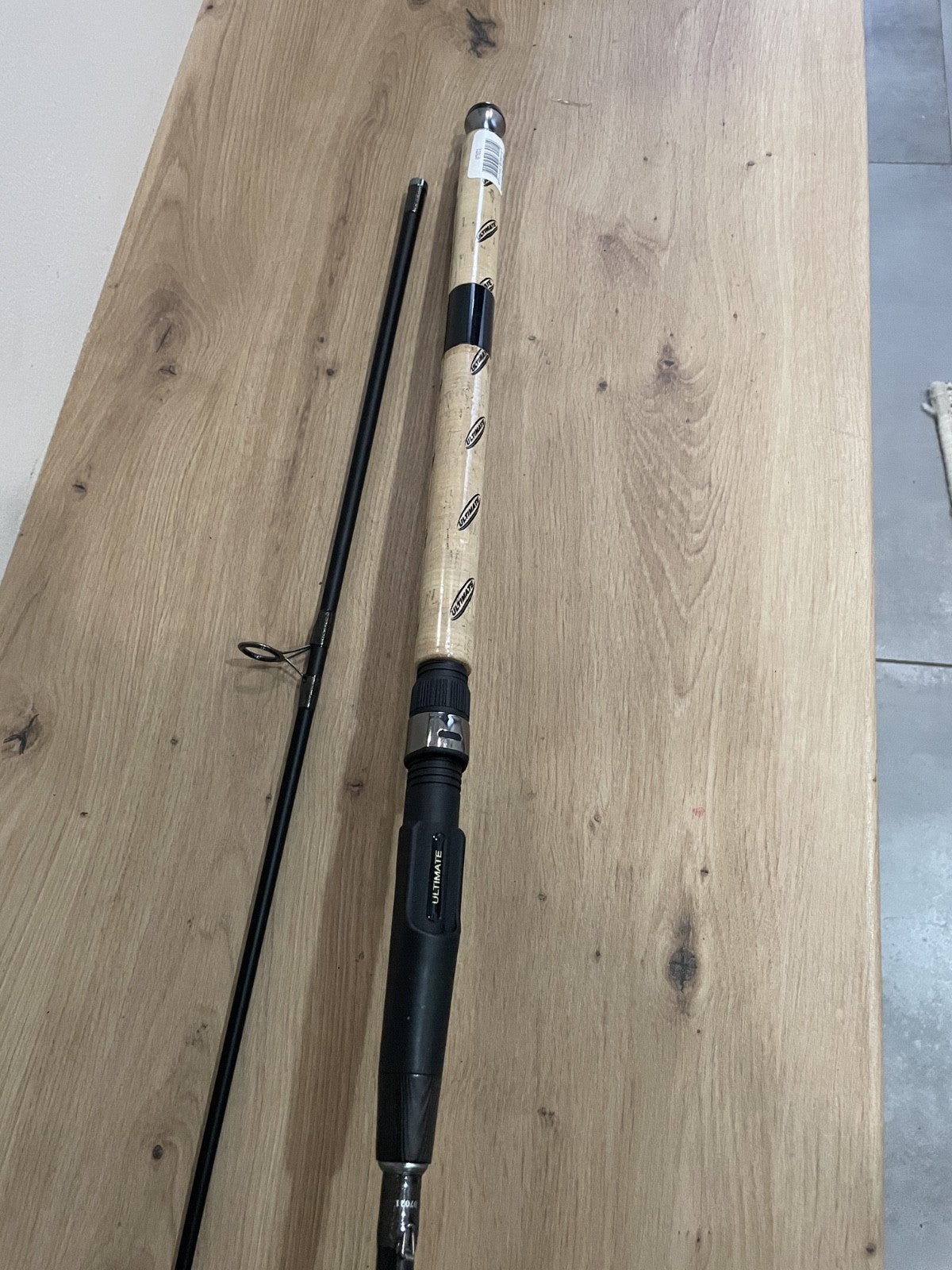 Ultimate Platium Spin Medium / Heavy Rute 2,70m 3060g1