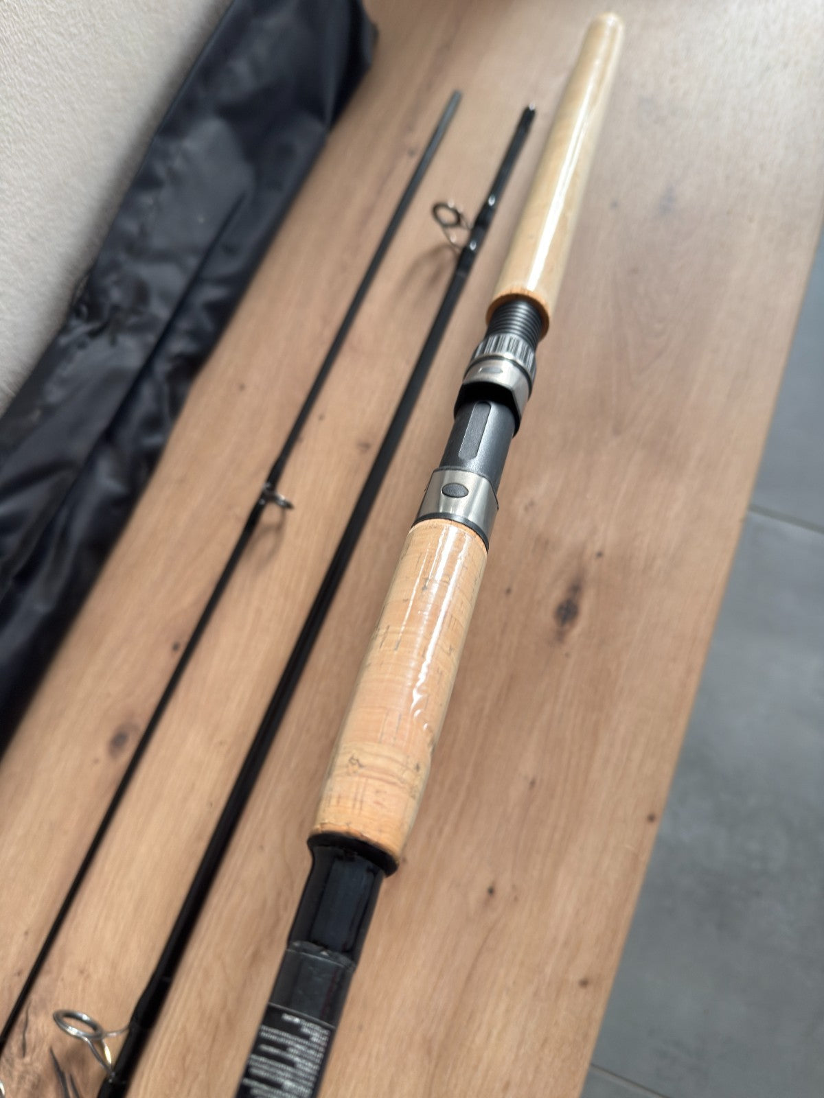 Exquisite Seatrout Travel Rute 315cm 15-50g1