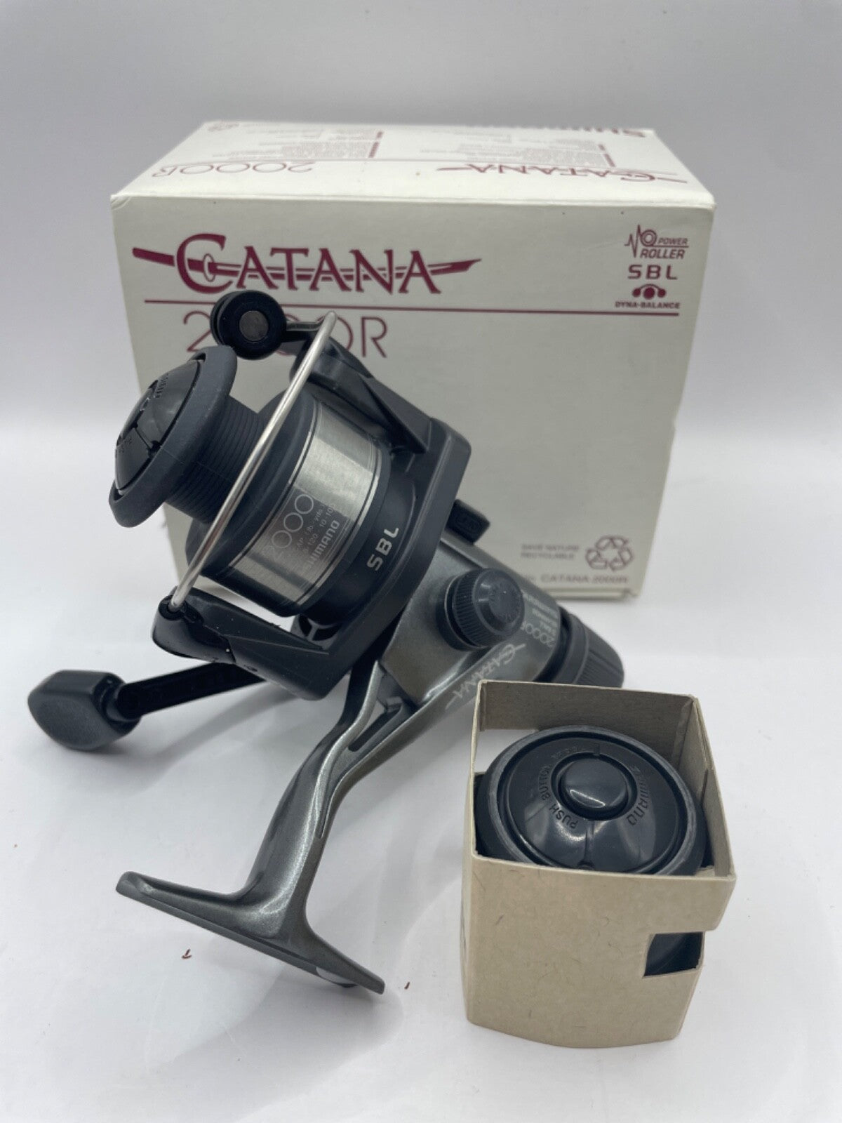 Shimano Catana 2000R Rolle1
