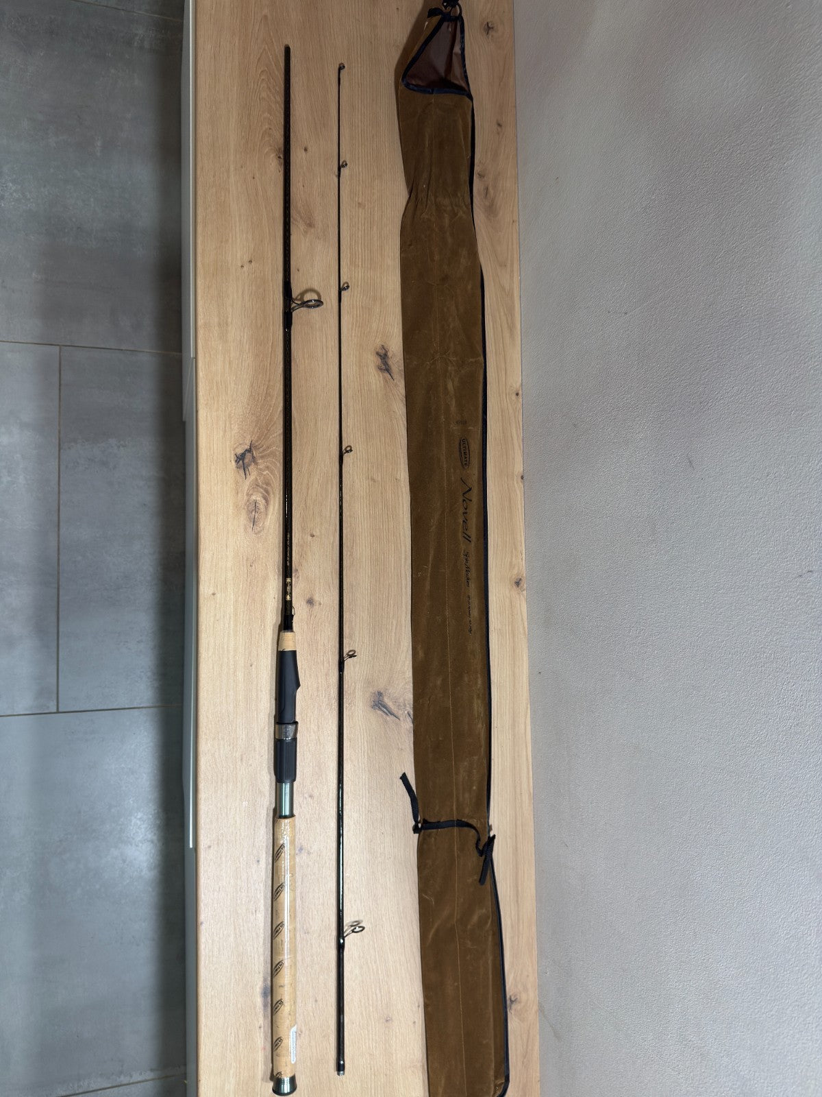 Ultimate Novell Spin Medium Rute 240cm 1050g0