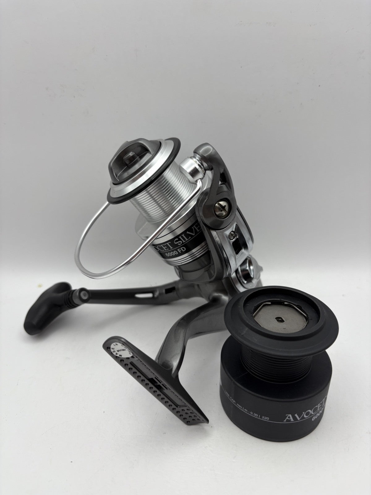 Mitchell Avocet Silver III 6000FD Rolle0