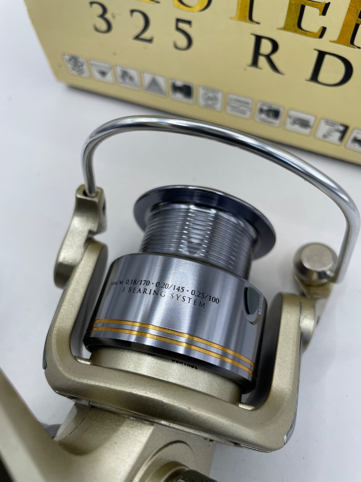Balzer Oyster 325 RD Rolle1