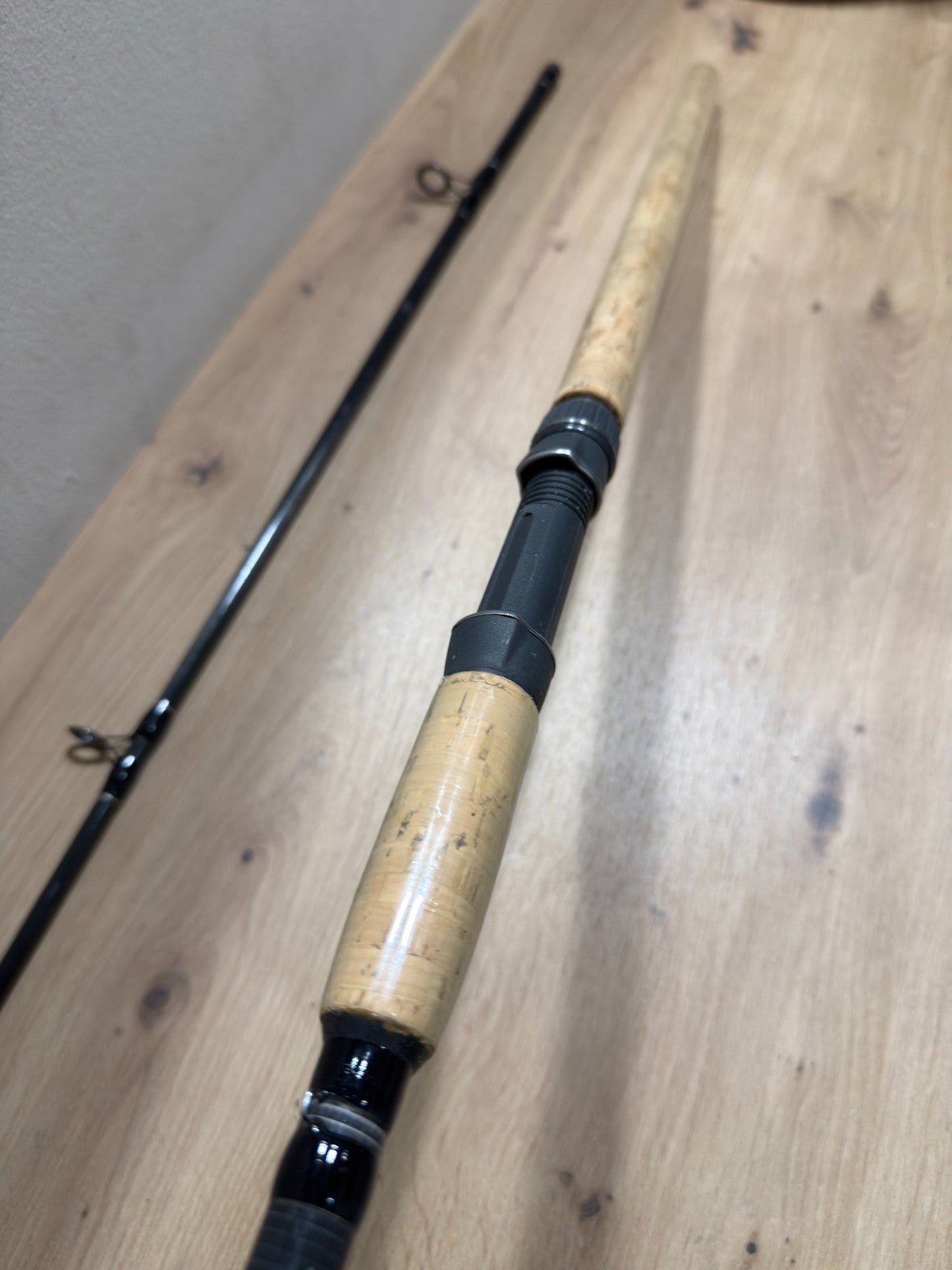 Inter Fish Black Sicret IM 6 Carbon Rute 300cm 30-60g1