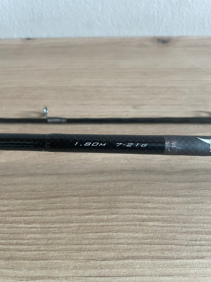 7672992