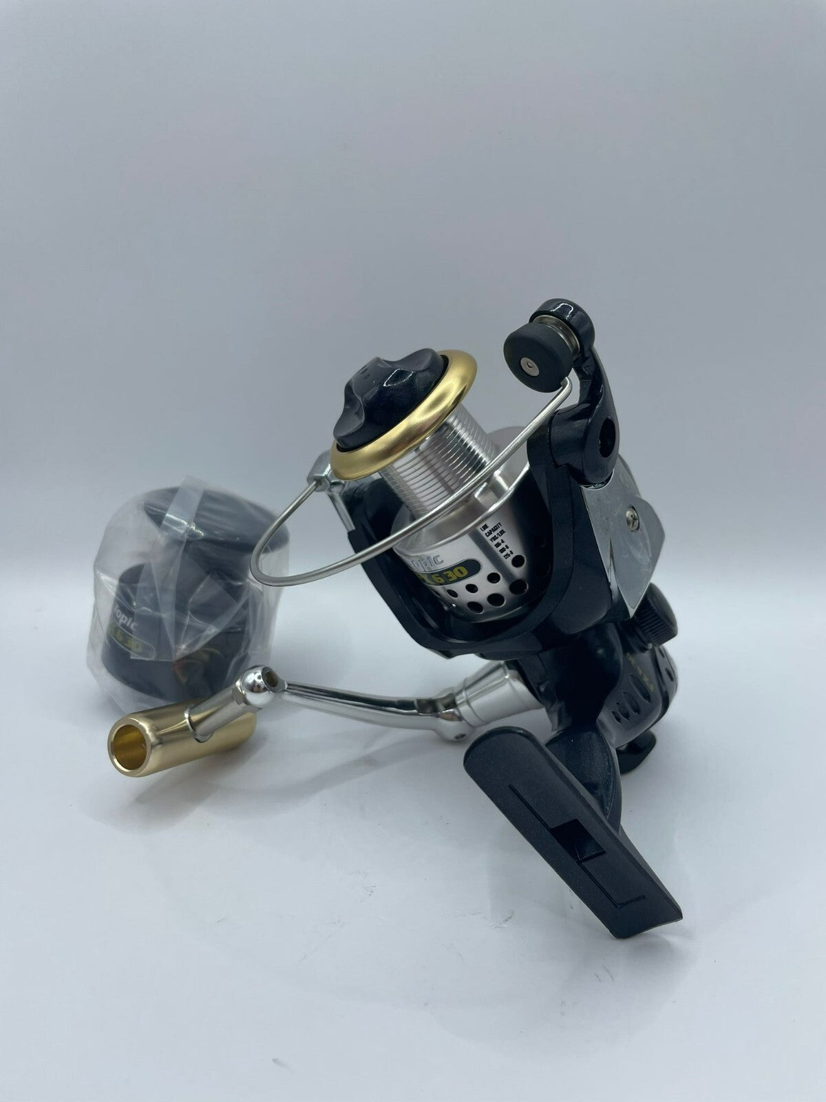 Zebco Topic FX 630 Rolle3