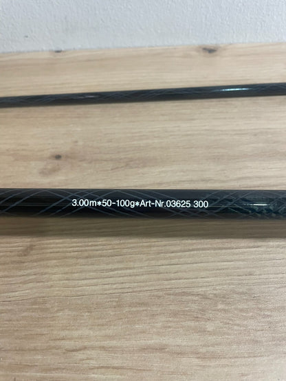 7693093