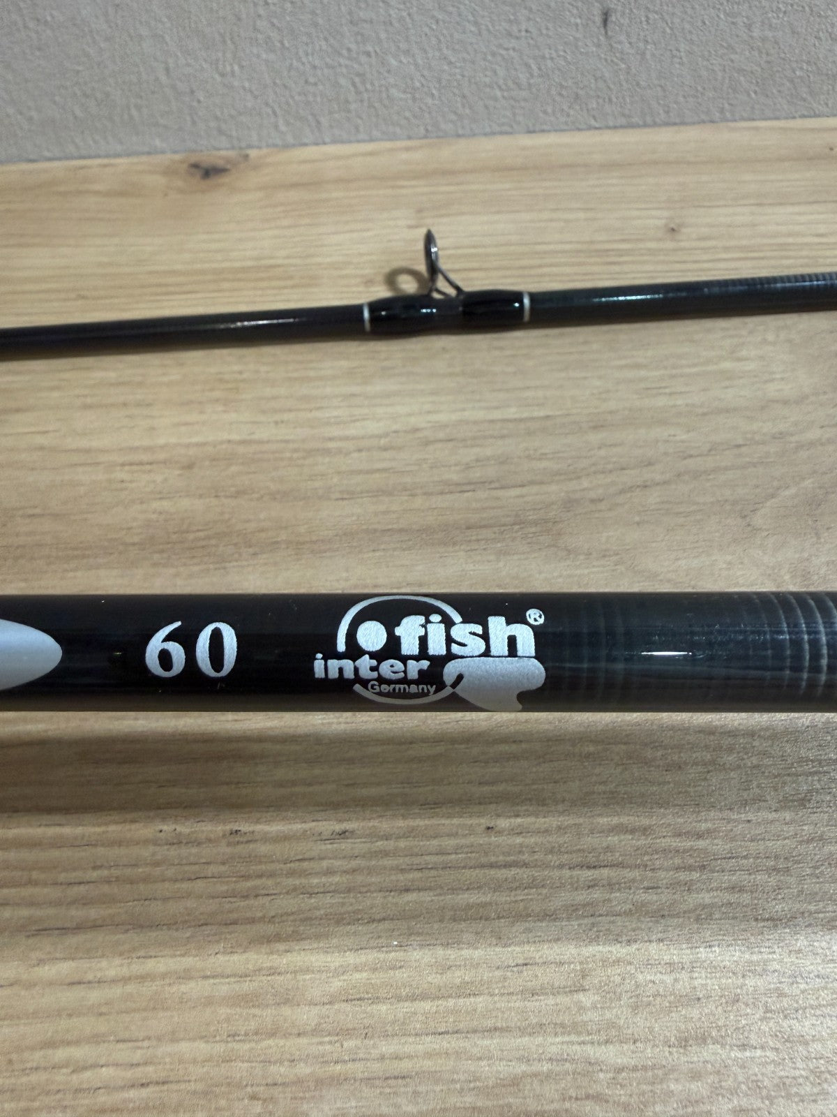 Inter Fish Black Sicret IM 6 Carbon Rute 300cm 30-60g2