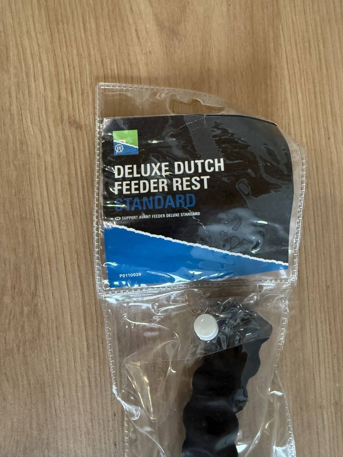 Preston Innovations Deluxe Dutch Feeder Rest Standard1