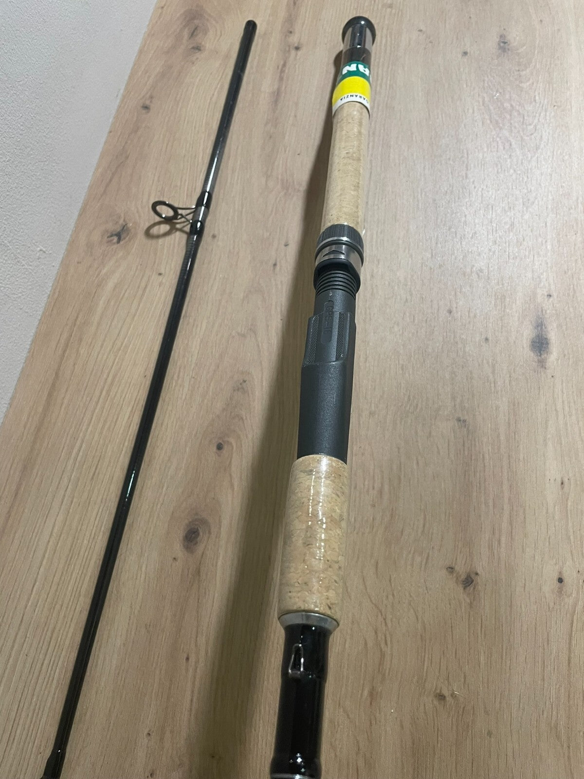 Cormoran Black Bull Rute 270cm 2060g1