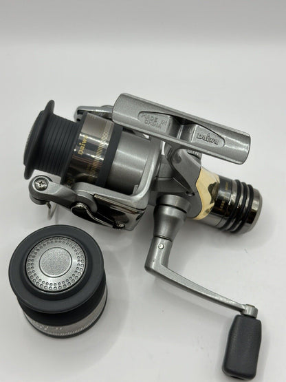 Daiwa Samurai 3-i 2550 Rolle Angelzubehör