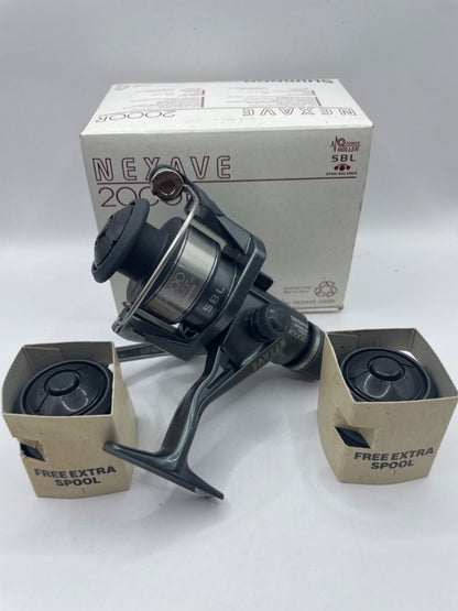 Shimano Nexave 2000R Rolle