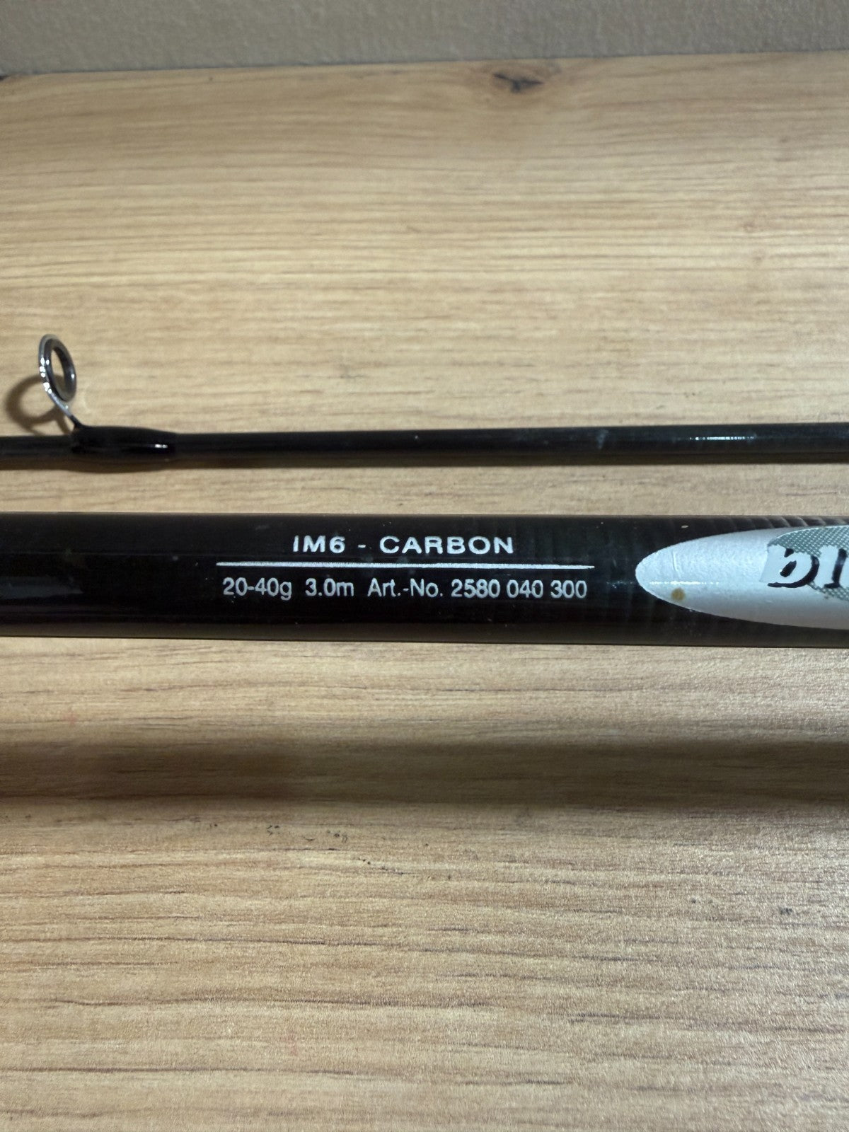 Inter Fish Black Secret 40 IM-6 Carbon Rute 300cm 20-40g | Spinnrute4