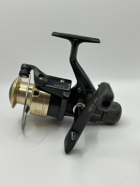 Browning Gold Medallion GM 4000 Rolle Angelzubehör0