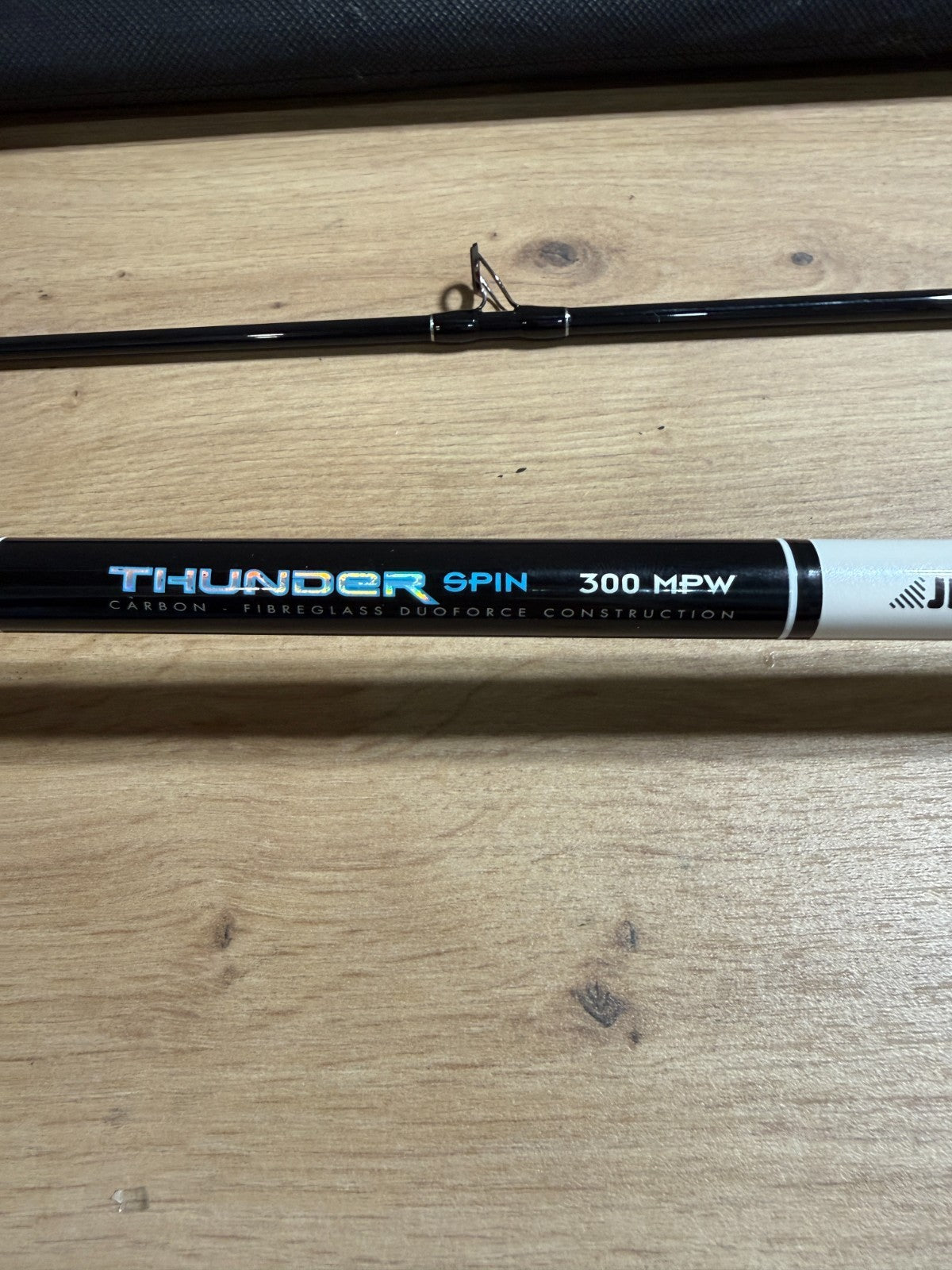 Jenzi Thunder Spin 300 MPW Handmade Rute 300cm 15-50g2