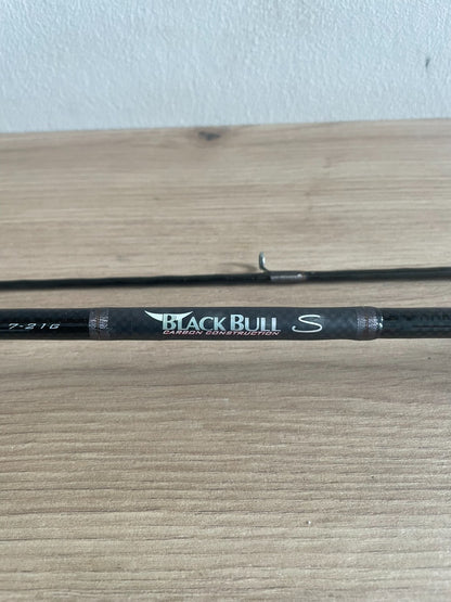 7672992