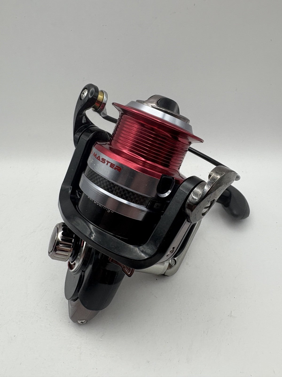 Cormoran Red Master 8PiF 3000 Rolle2