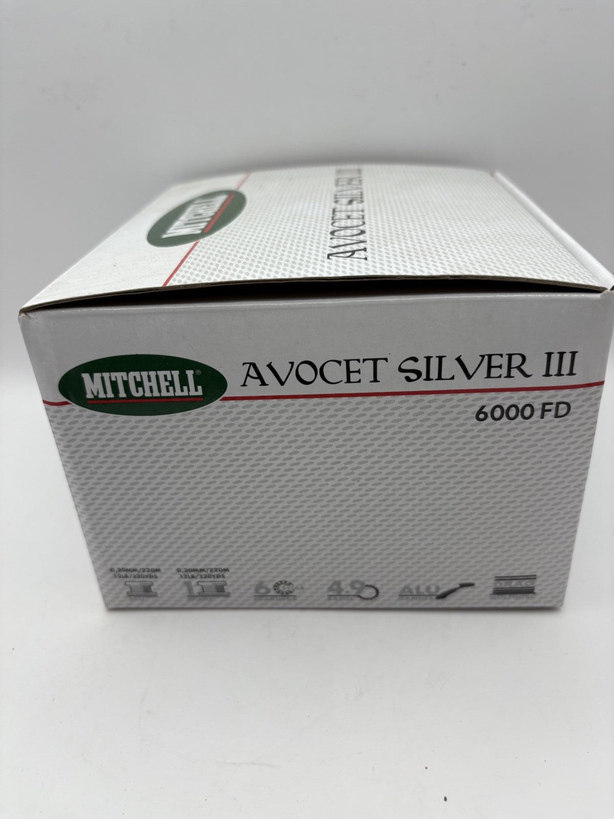Mitchell Avocet Silver III 6000FD Rolle3