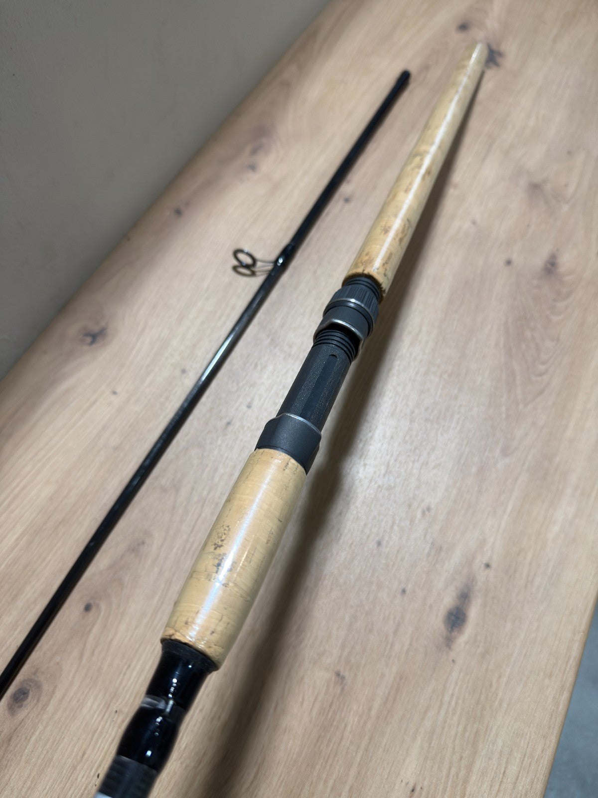Inter Fish Black Secret 40 IM-6 Carbon Rute 300cm 20-40g | Spinnrute1