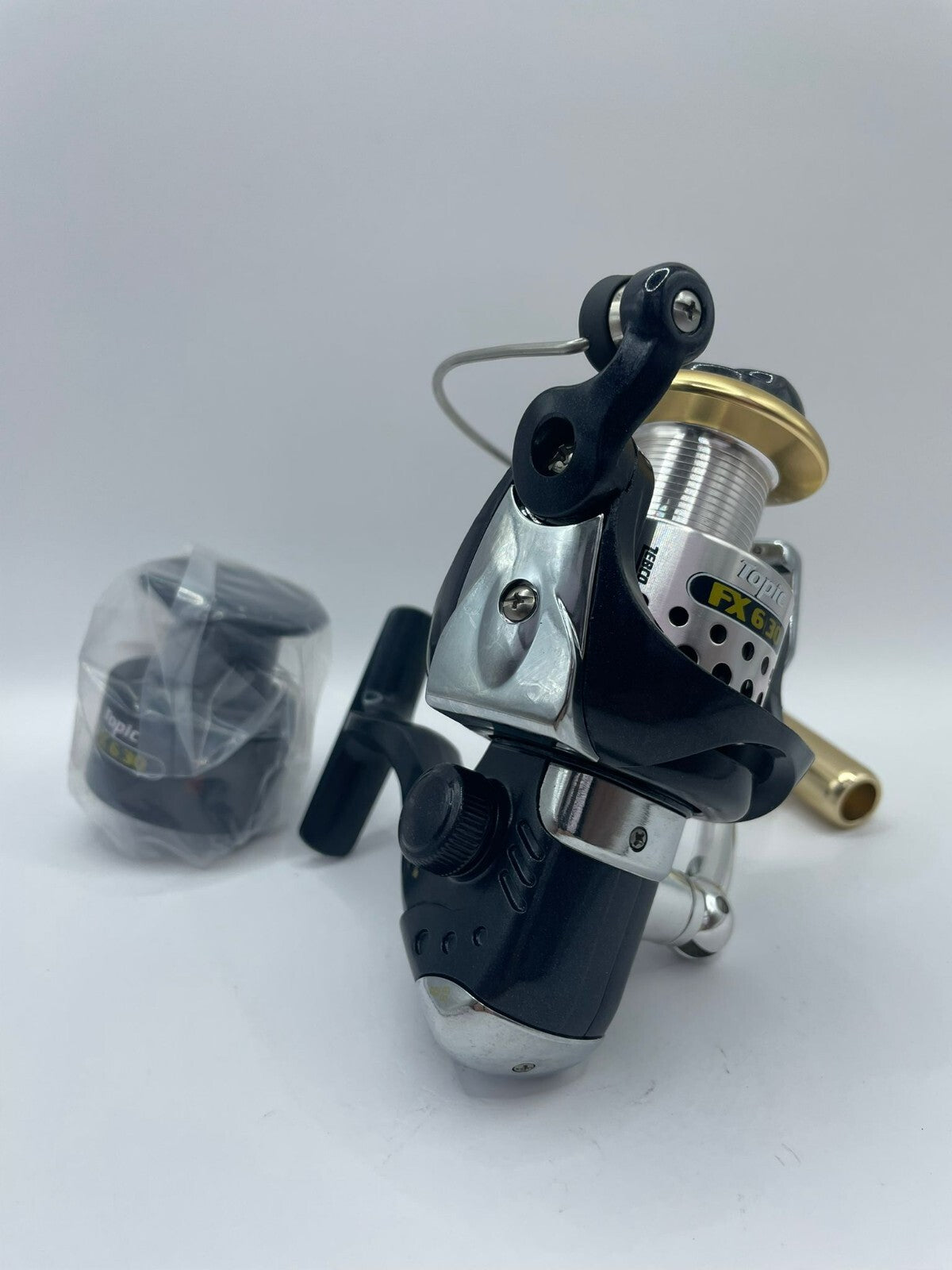 Zebco Topic FX 630 Rolle4