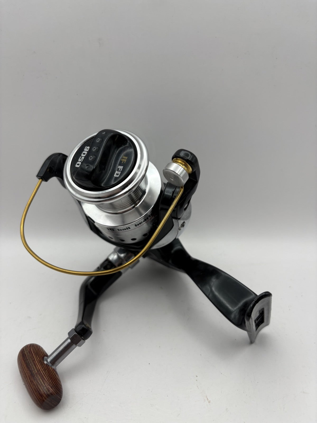 Inter Fish JF 9050 FD Rolle3