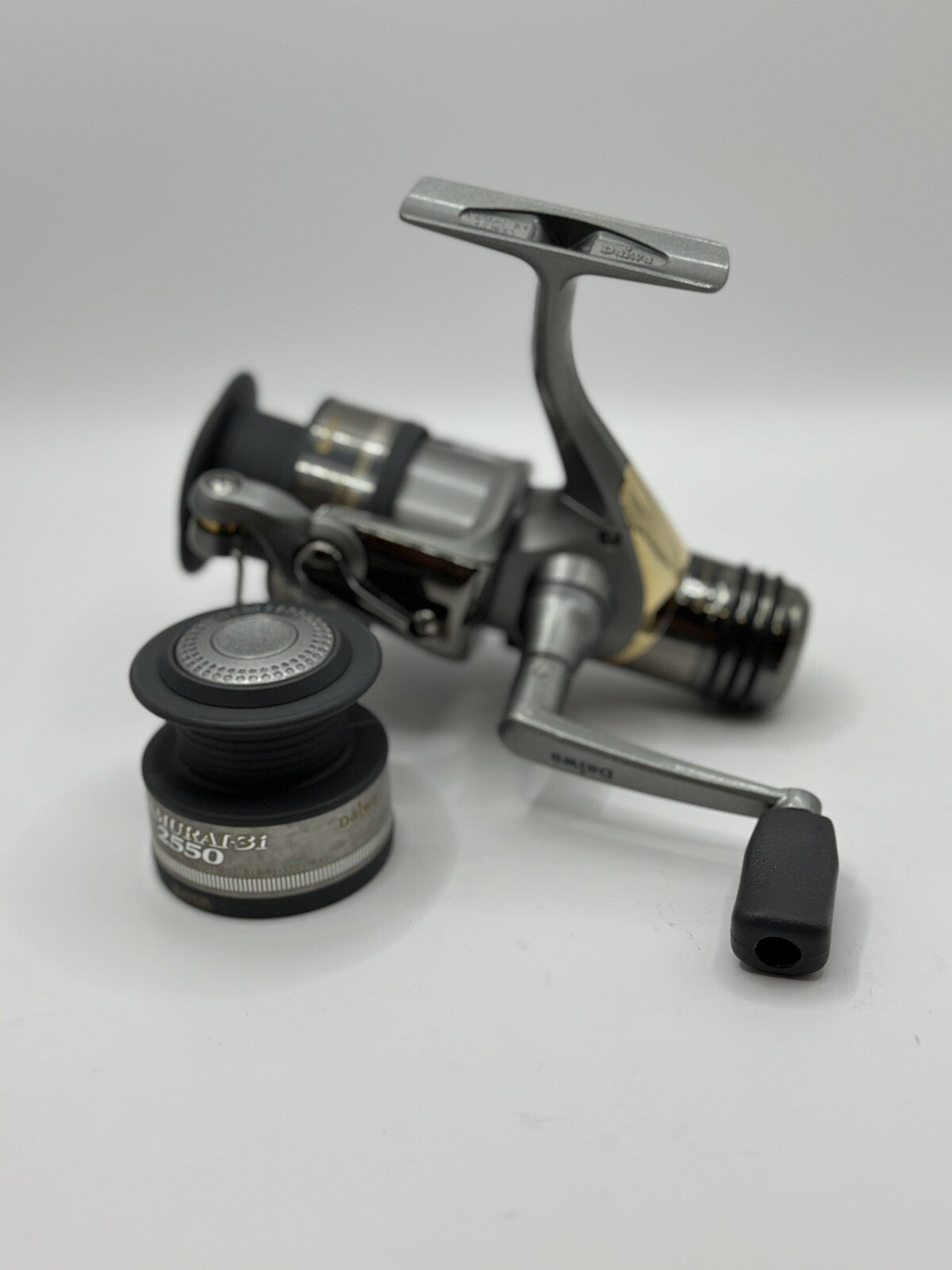 Daiwa Samurai 3i 2550 Rolle Angelzubehör0