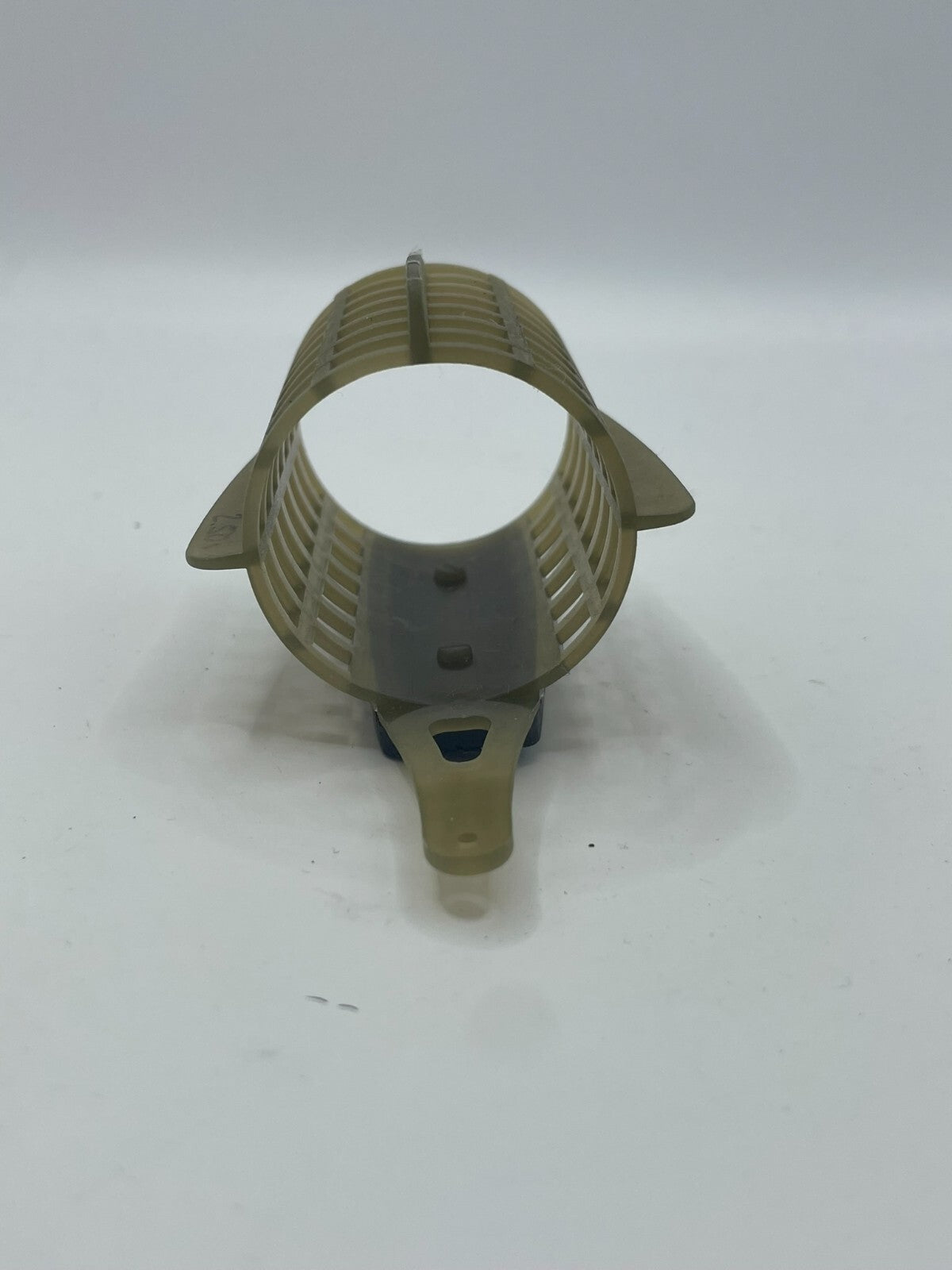 Behr Futterkorb Trend Flyer offen 40g Feedern Feederkorb4