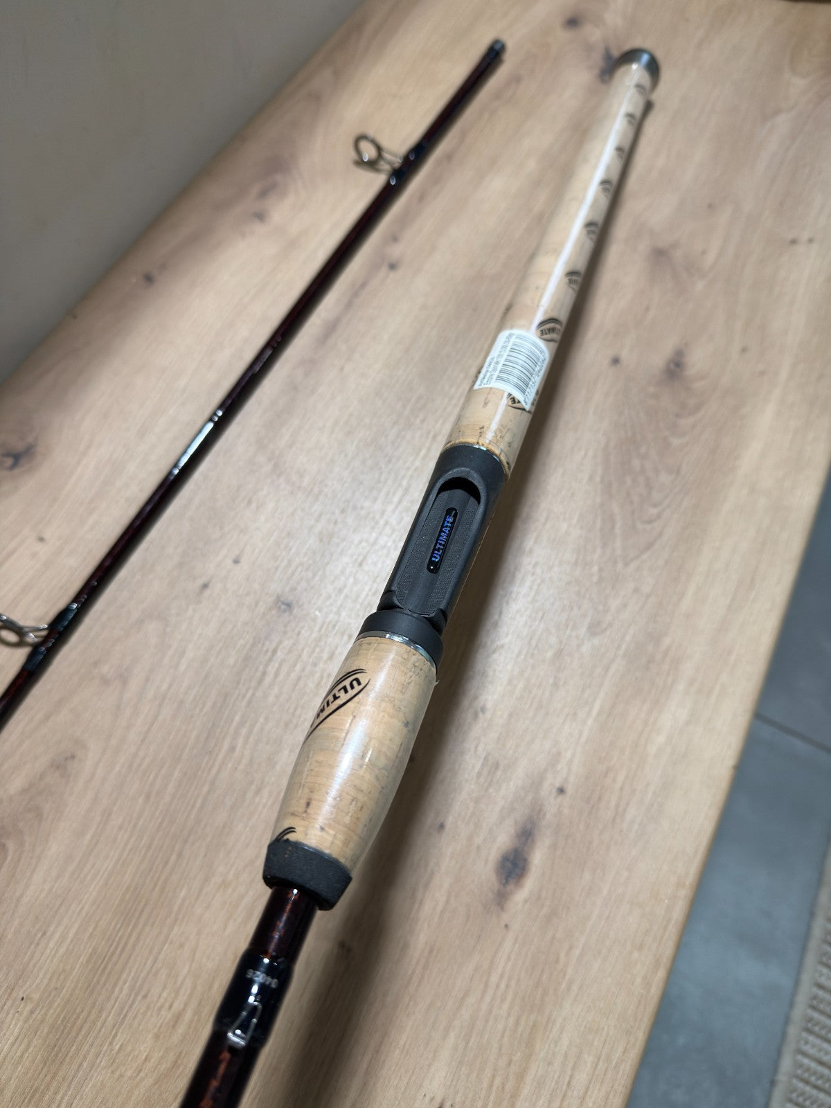 Ultimate Empire Spin Medium Heavy Rute 300cm 30-60g | Spinnrute Hecht Zander1